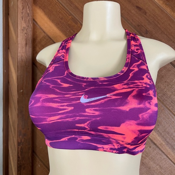Nike Tops - Nike sport bra